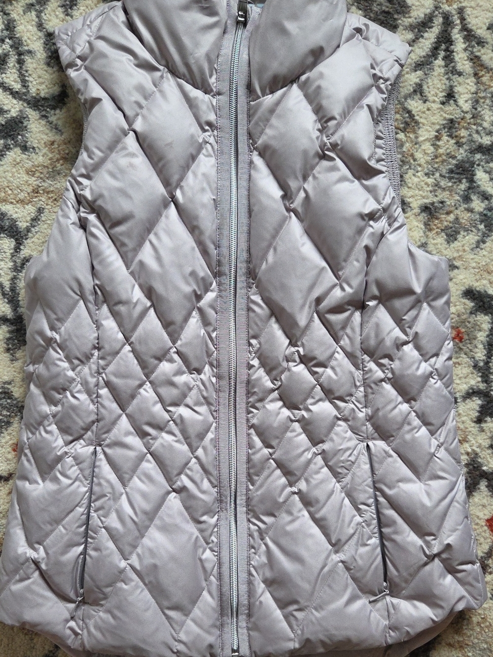 Athleta Light Taupe Quilted Puffer Vest - Women's Sleeveless Jacket